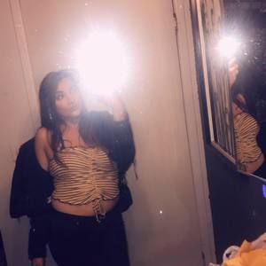 Meet your Posher, Zoee